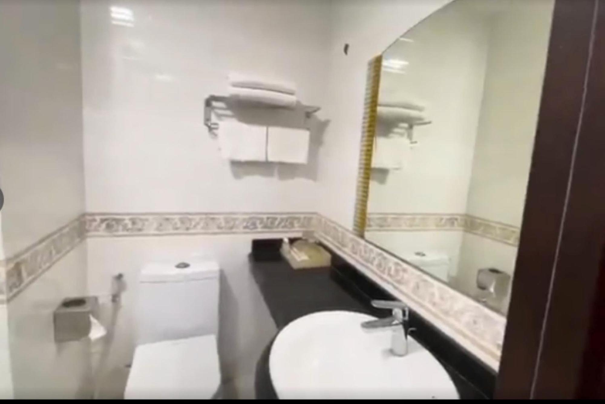 Hoa Viet Hotel 高平 外观 照片